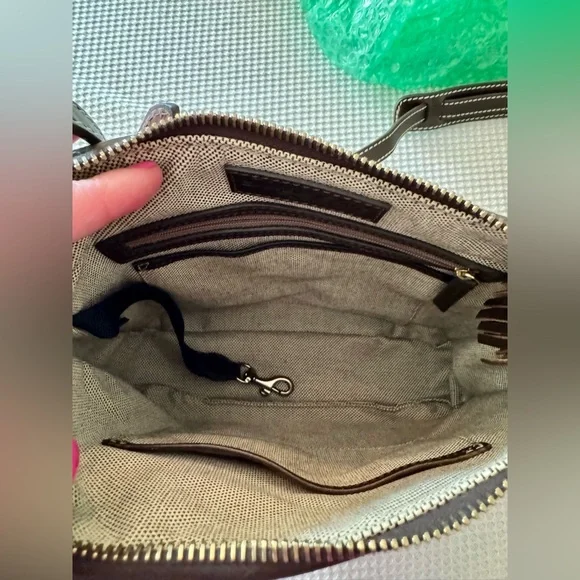 Dooney & Bourke Blue Cross Body Bag - Vintage Dooney - Like New - Fast shipping! - Picture 10 of 12